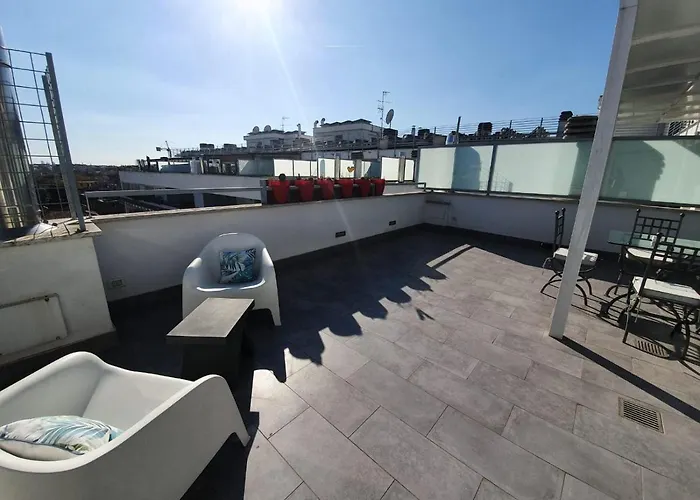 Penthouse 41 In Trastevere With Big Terrace *