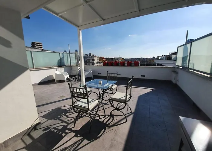 Penthouse 41 In Trastevere With Big Terrace