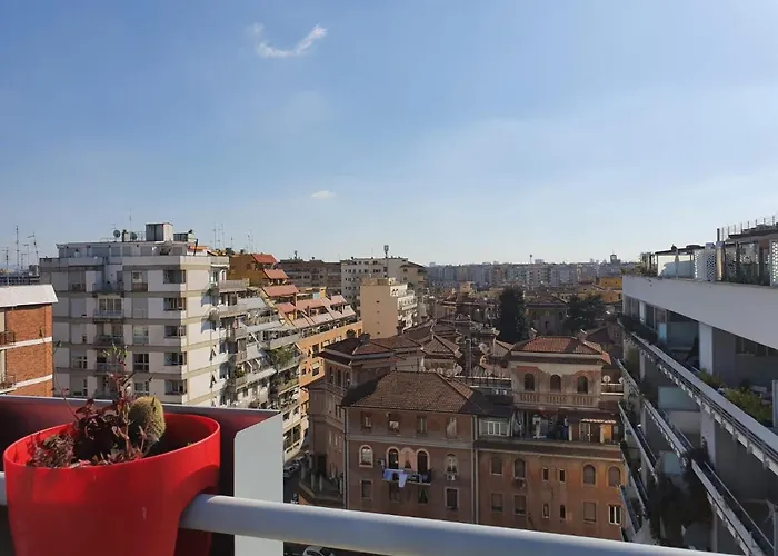 Penthouse 41 In Trastevere With Big Terrace Roma
